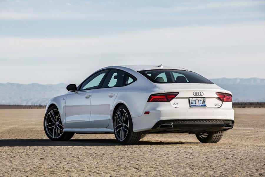  Audi A7 Sportback 3.0T Quattro Competition 2016 года  (NA) (фото 2 из 4)